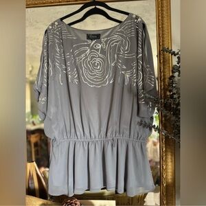 Dressbarn Gray Floral Embroidered Blouse